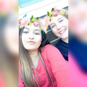 Meet your Posher, Leticia